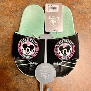 Mickey Mouse Boys Sandal Slides, size 13/1